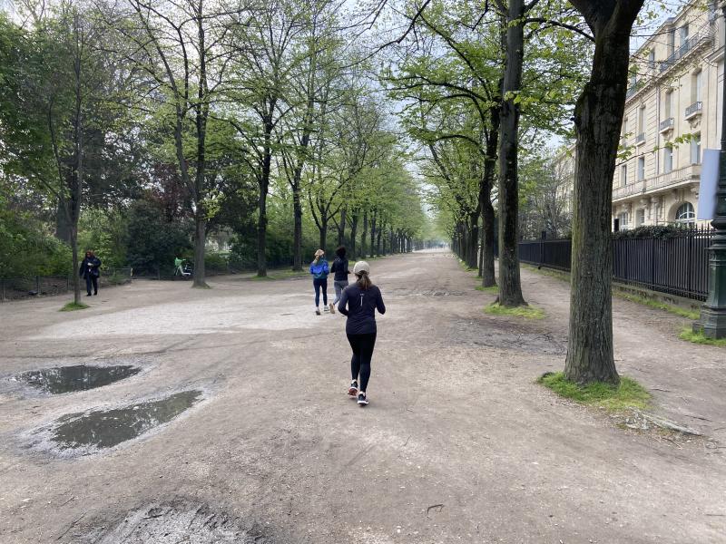 Jogging au Champ de Mars