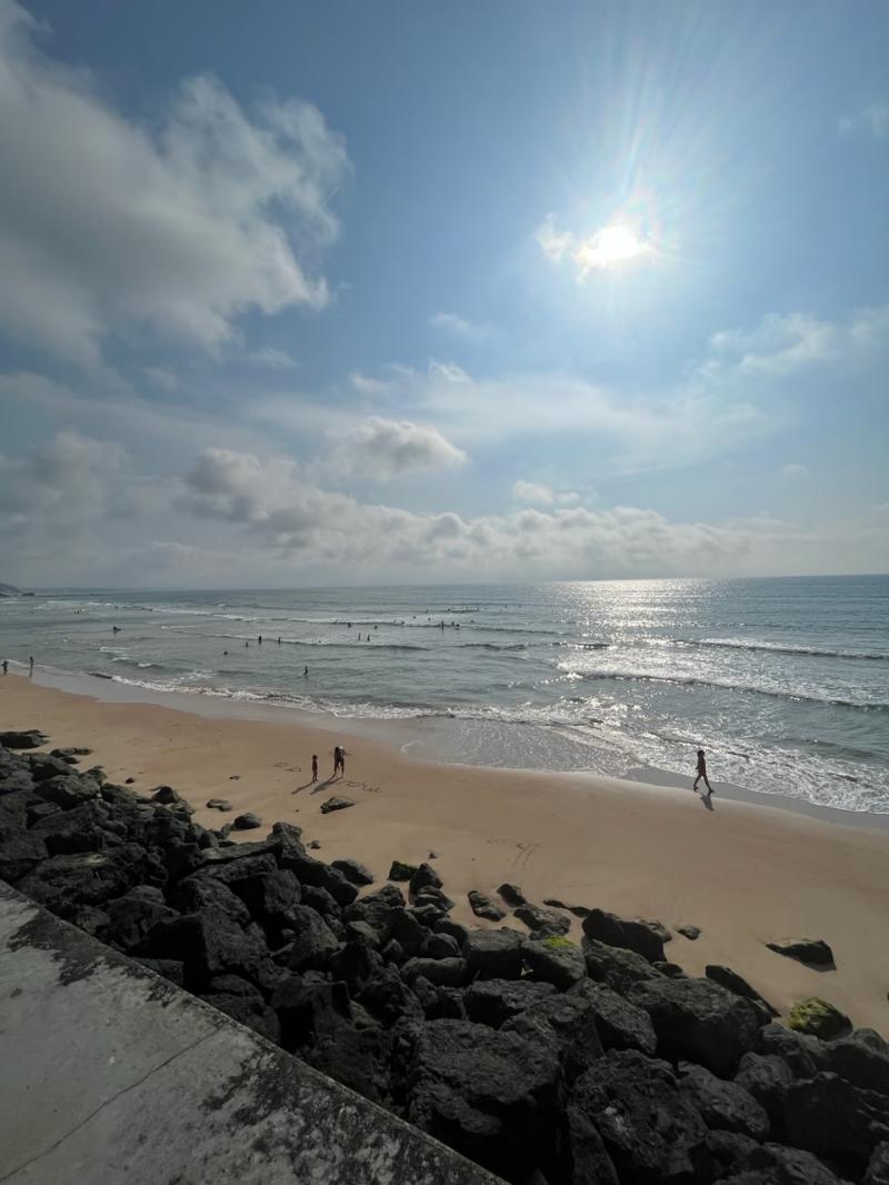 Belles sessions de surf en ce moment sur la Côte des Basques