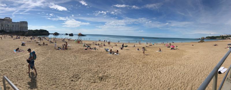 Eau chaude et claire à Biarritz