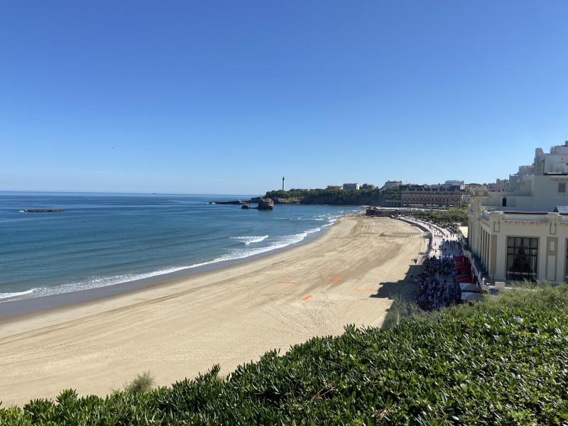 Parachutage sur la grande plage