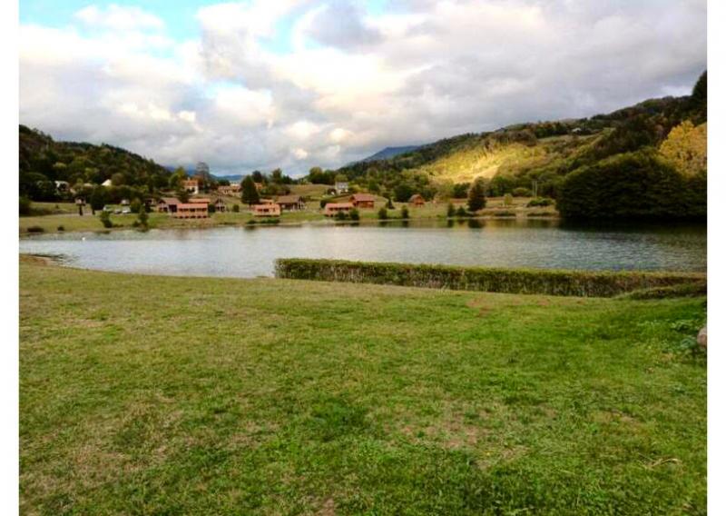 Lac des Graves Jaulhac dans le Cantal