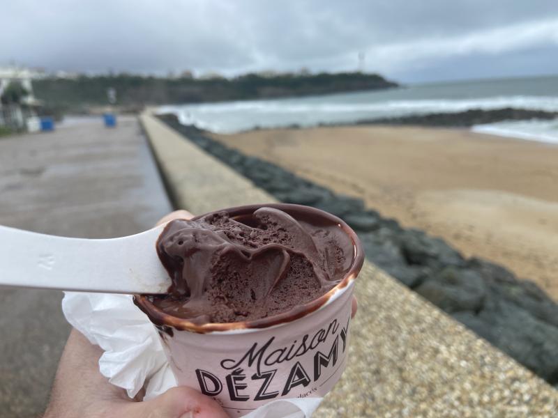 Sorbet chocolat au kiosque Dezamy