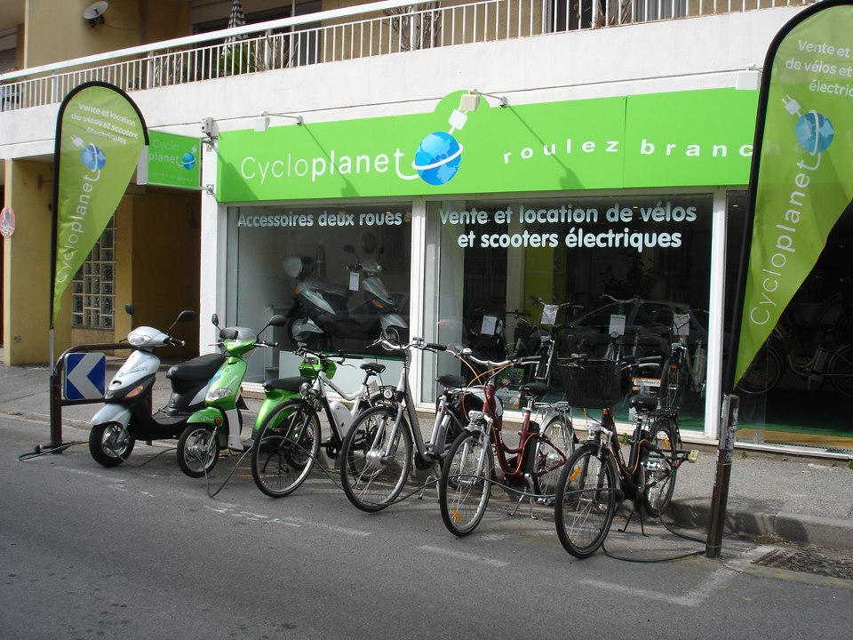 Boutique de vélo électrique et accessoires pour vélo - Cycloplanet