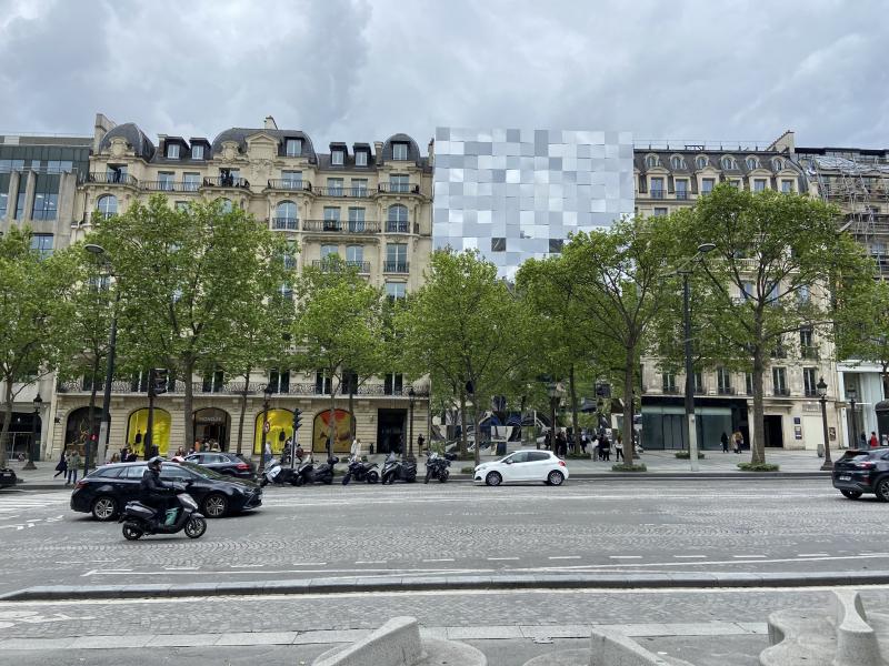 Saint Laurent Champs Elysées 