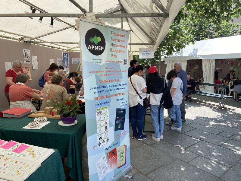 Salon des jeux mathématiques