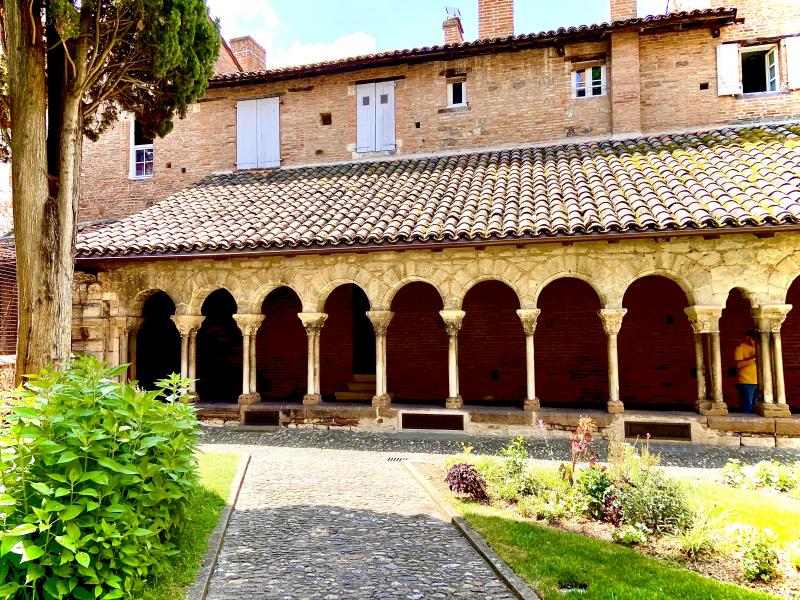 Cloître de Saint-Salvi