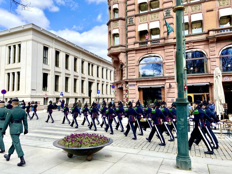 Relève de la Garde royale à Oslo