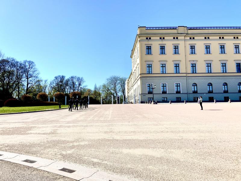 Relève de la Garde royale à Oslo