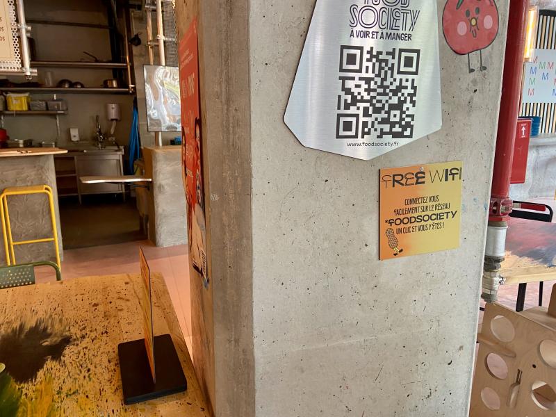 Espace Coworking au Coffee shop Gaité