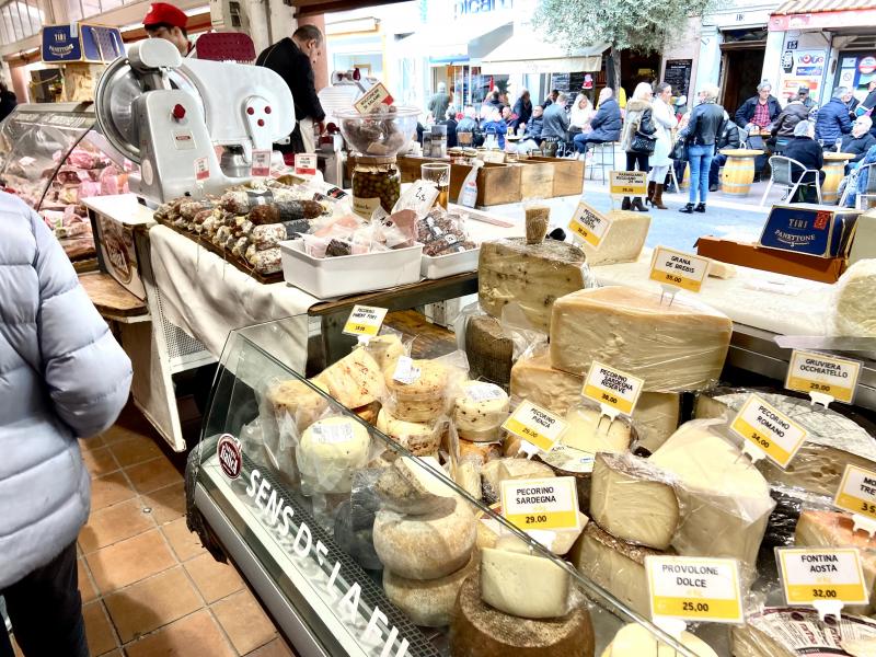 Taberna Italica au marché Forville
