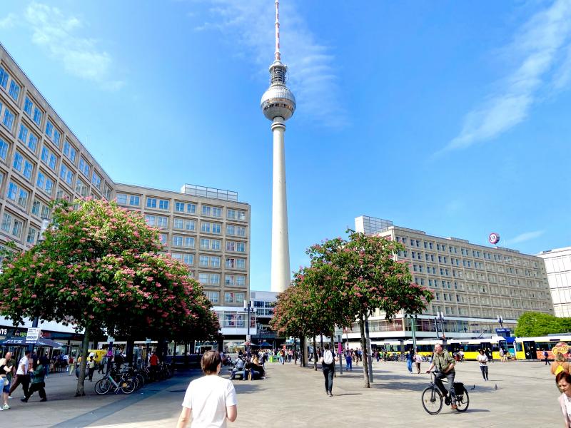 Alexanderplatz le carrefour des Allemagnes