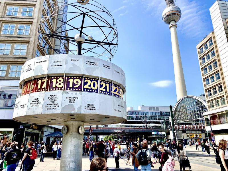 Alexanderplatz le carrefour des Allemagnes