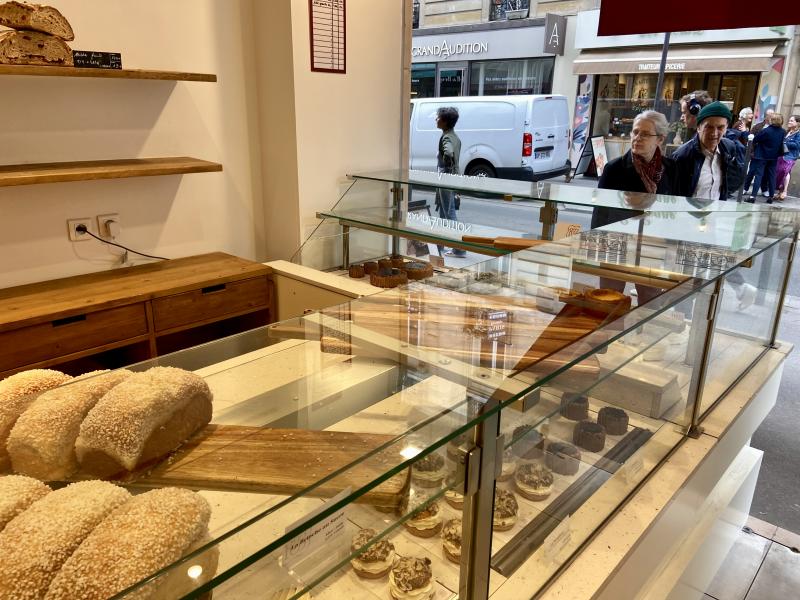 Boulangerie Rouge et Blanc le meilleur croissant de Paris