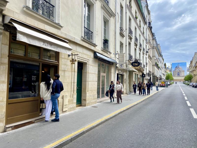 Jack Henry du vrai pain à Paris